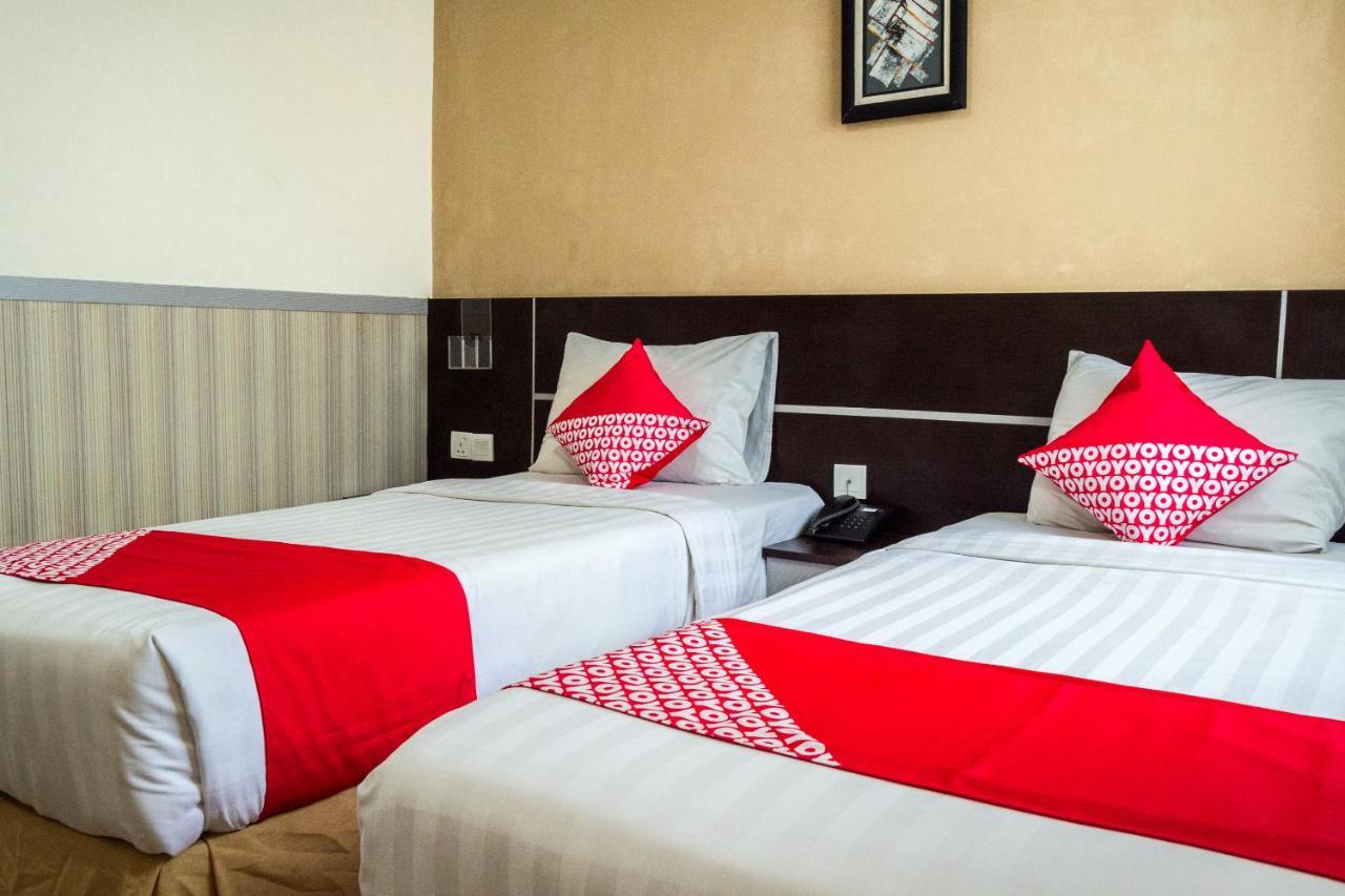 Collection O 625 Hotel Golden Gate Batam Eksteriør bilde