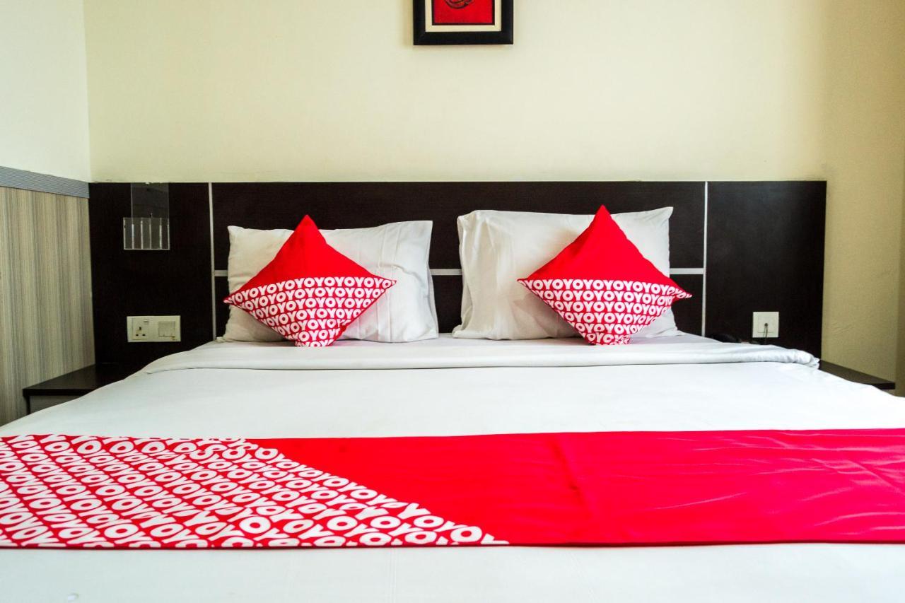 Collection O 625 Hotel Golden Gate Batam Eksteriør bilde