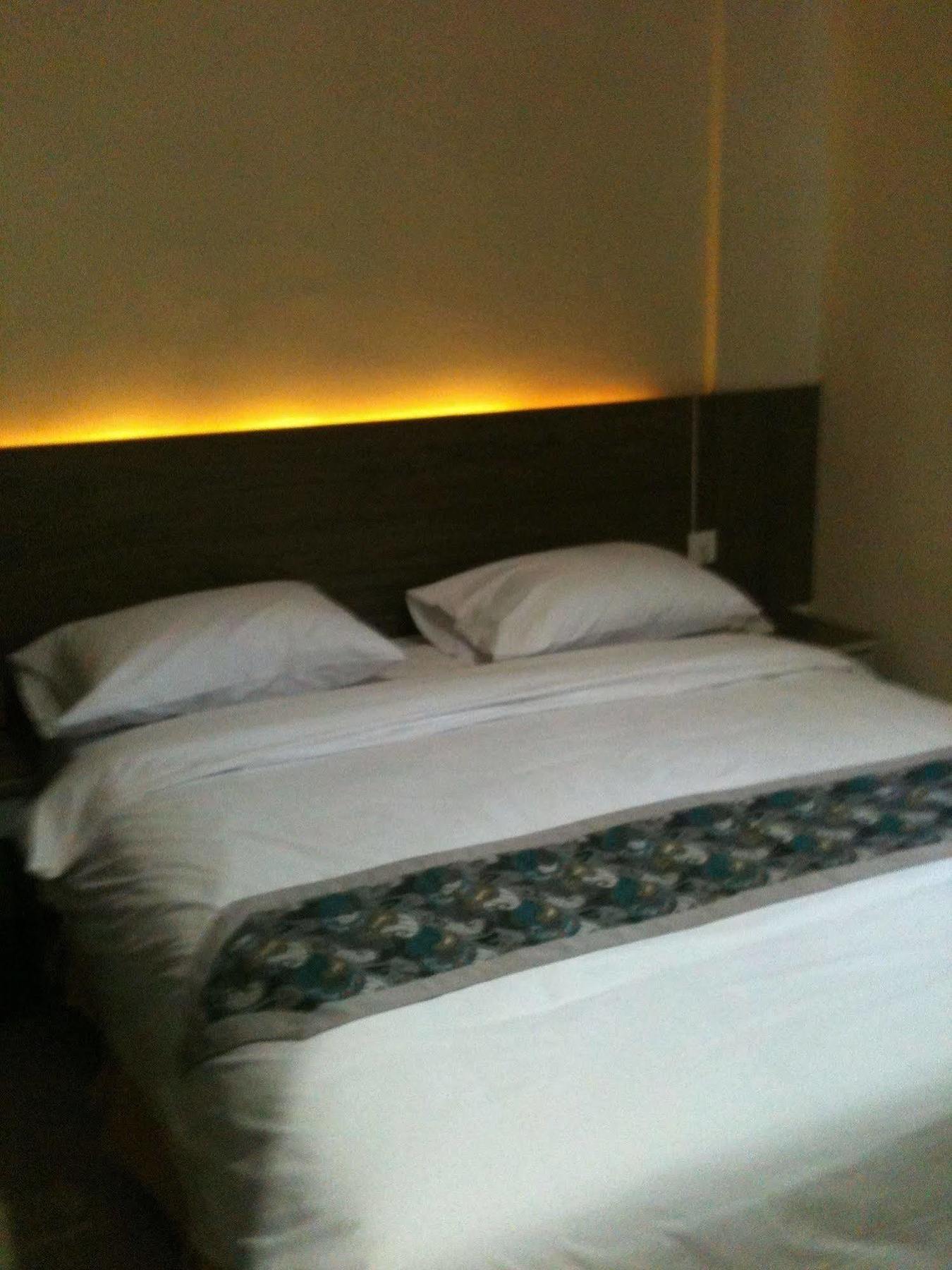 Collection O 625 Hotel Golden Gate Batam Eksteriør bilde